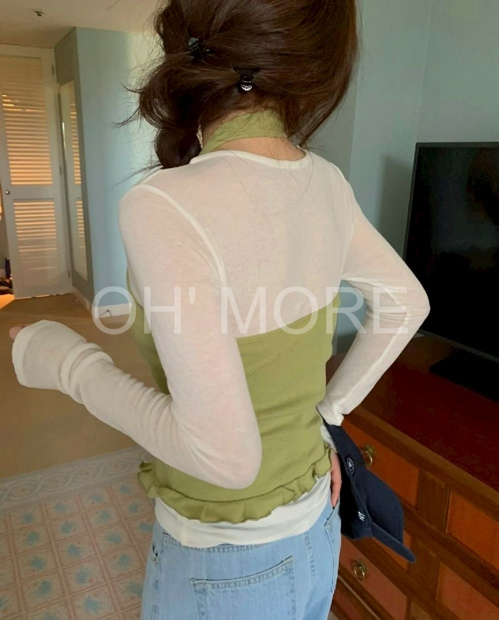 LINE_ALBUM_202641_260401_128