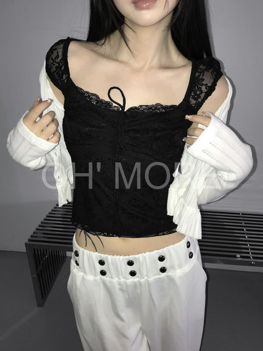 LINE_ALBUM_202641_260401_444