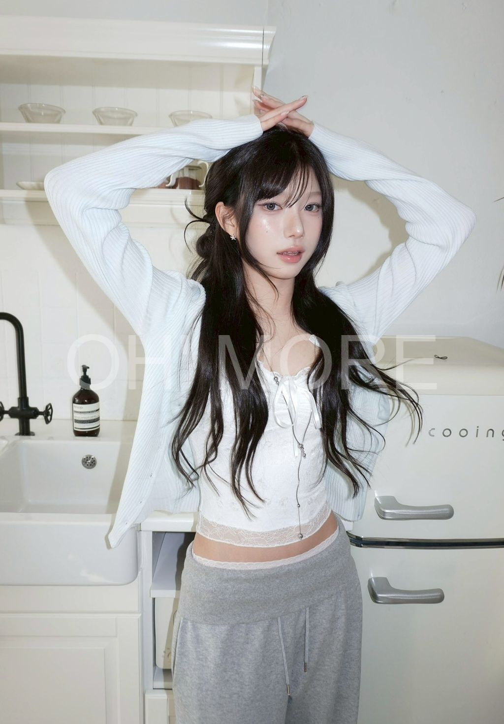 LINE_ALBUM_202641_260401_531