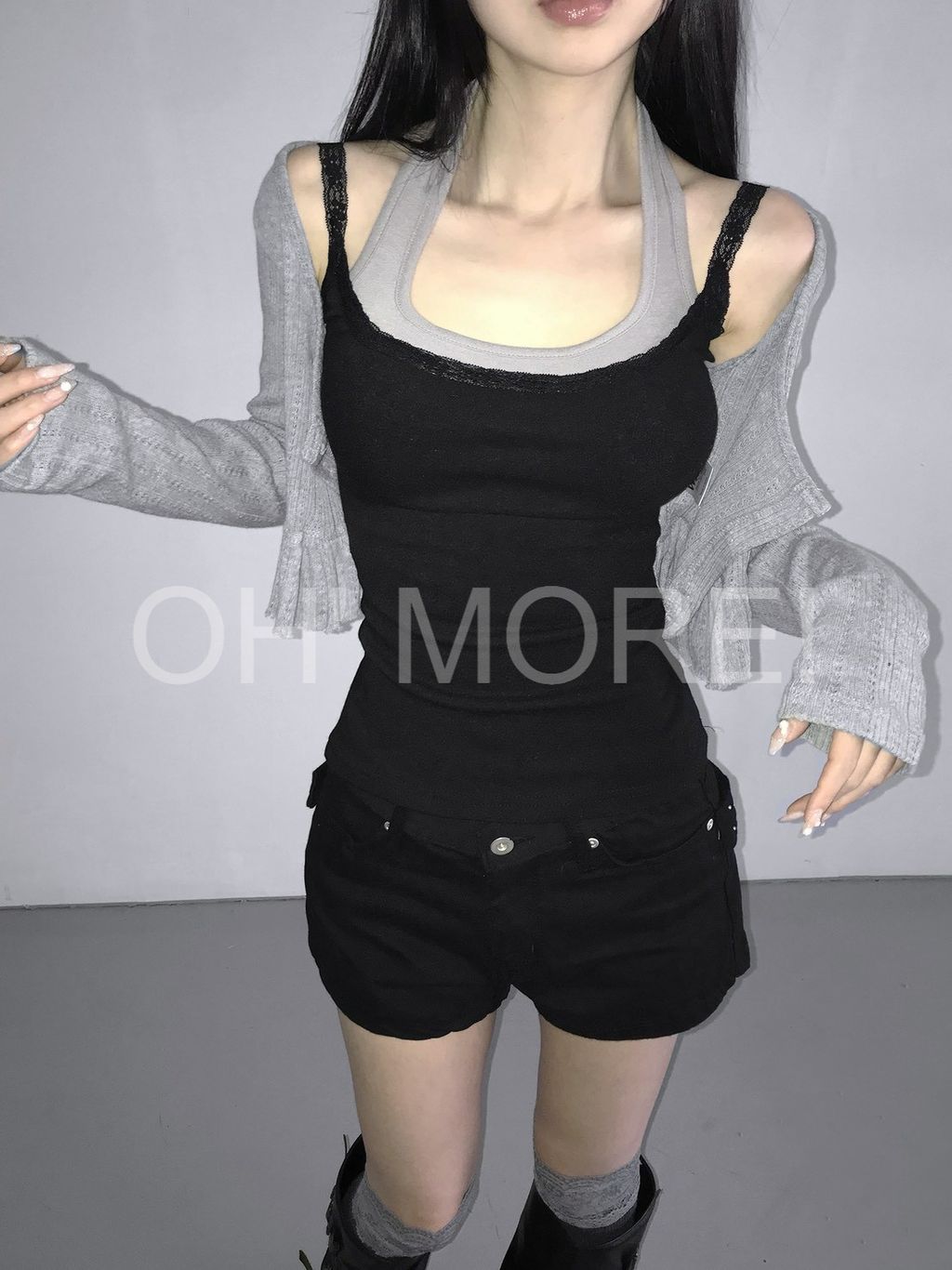 LINE_ALBUM_202642_260402_9