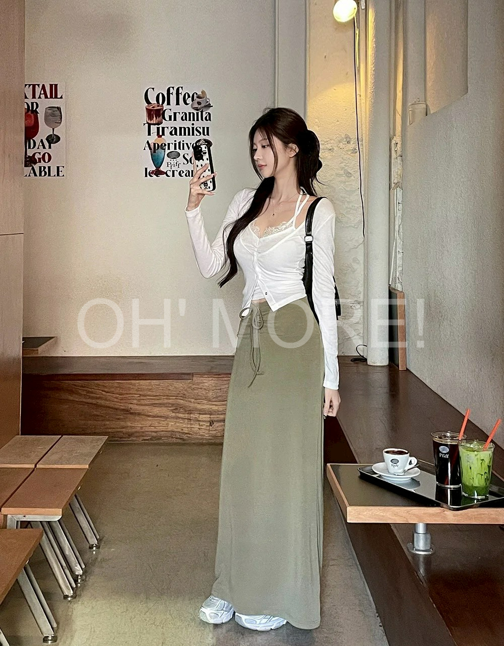LINE_ALBUM_202646_260406_26