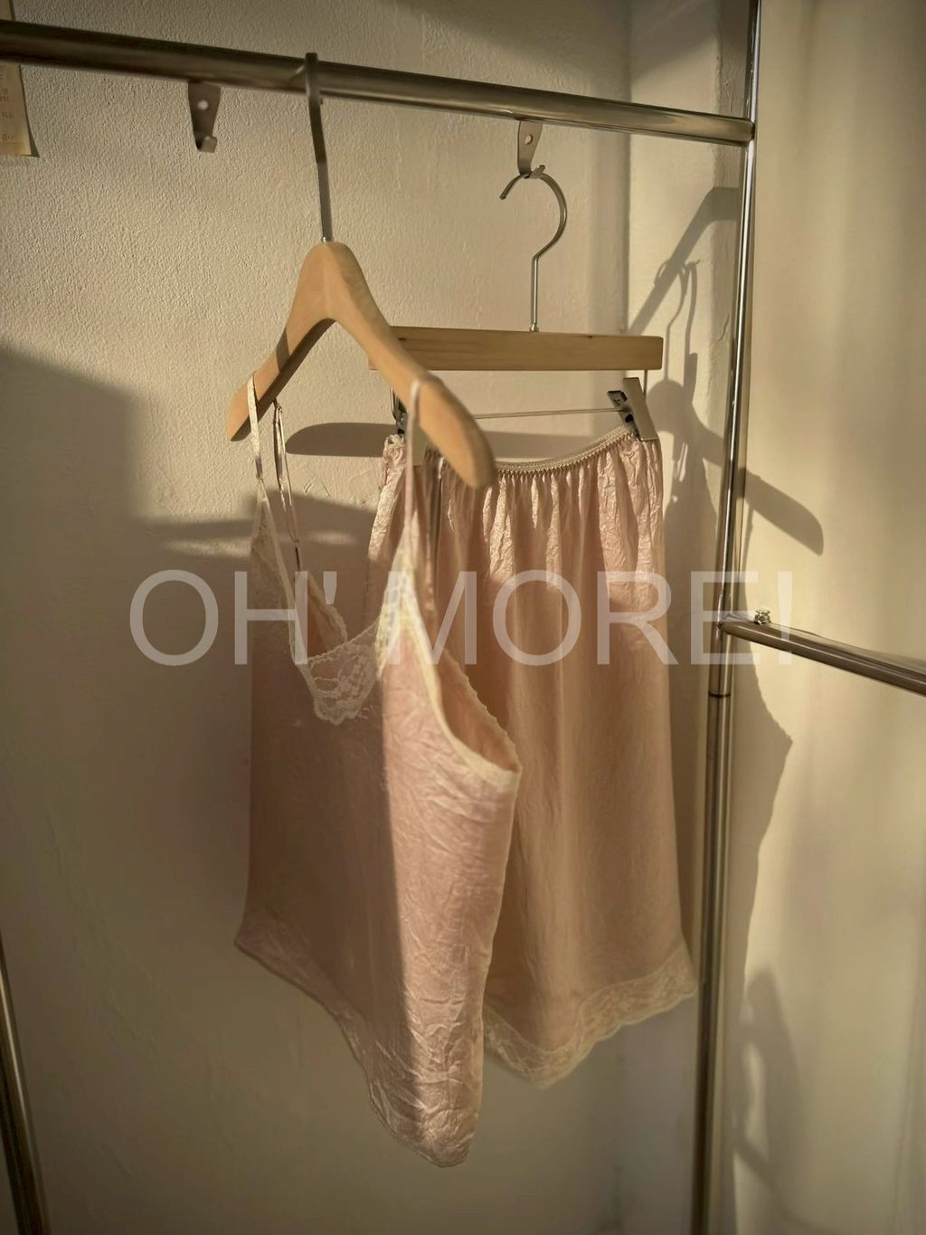 LINE_ALBUM_2026420_260420_134
