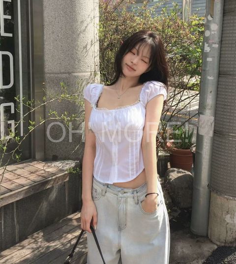 LINE_ALBUM_202653_260503_111
