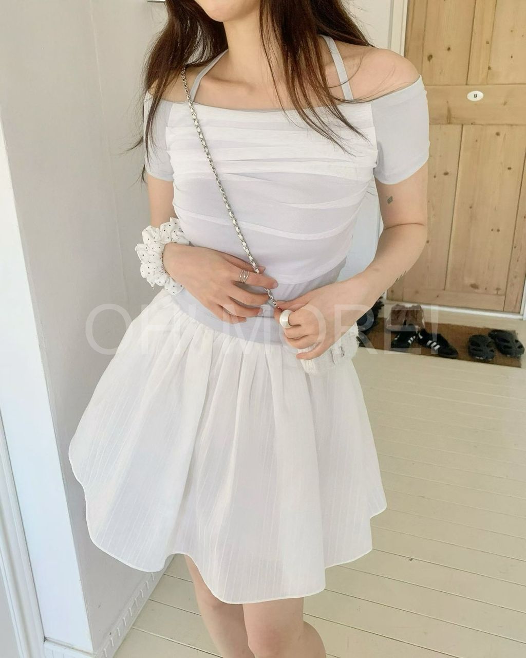 LINE_ALBUM_202654_260504_15