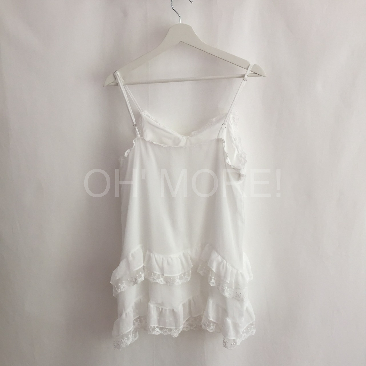 LINE_ALBUM_202656_260506_15