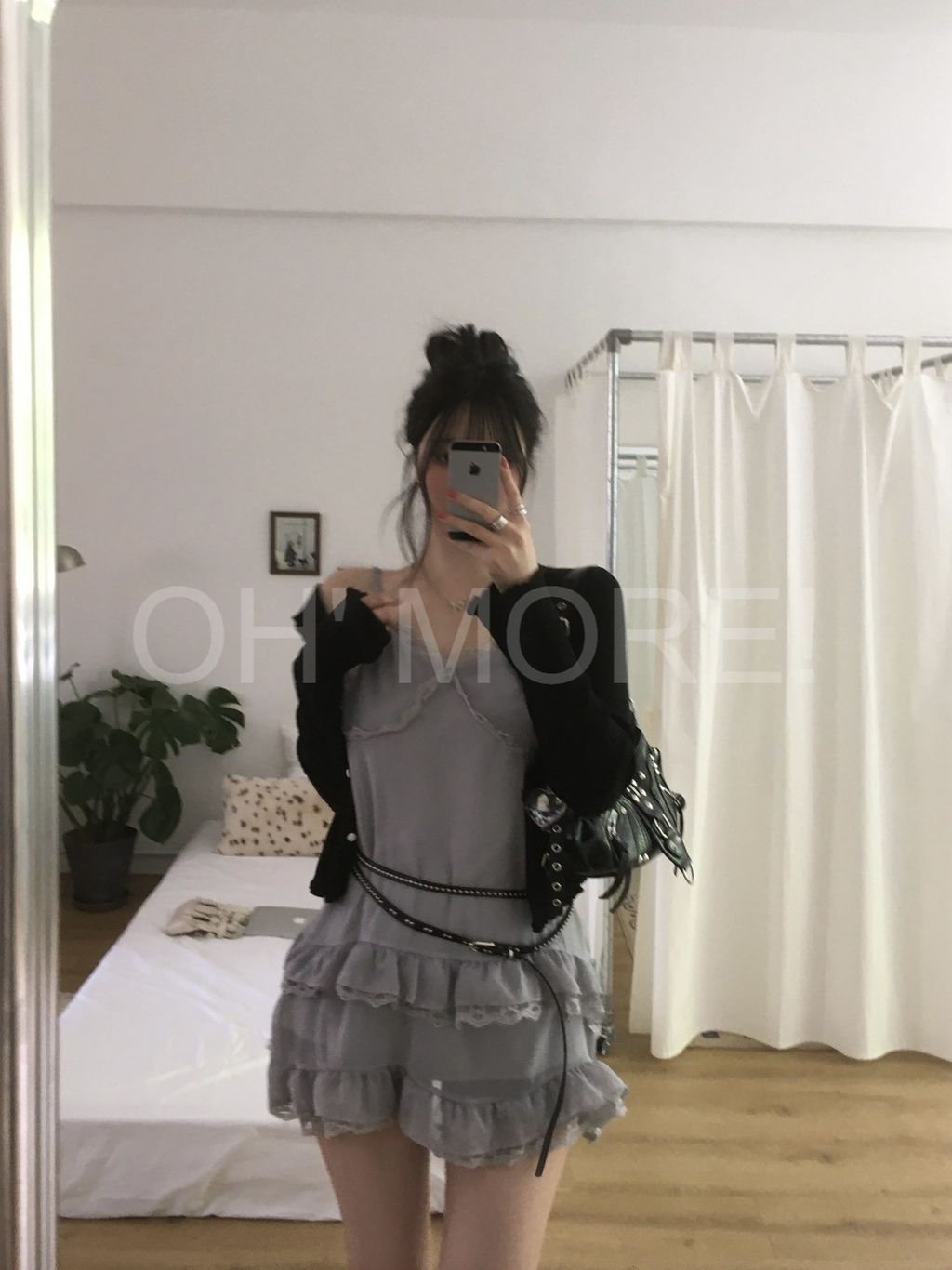 LINE_ALBUM_202656_260506_33