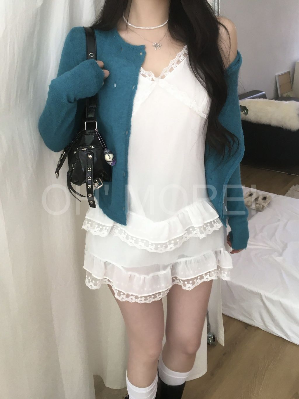 LINE_ALBUM_202656_260506_22