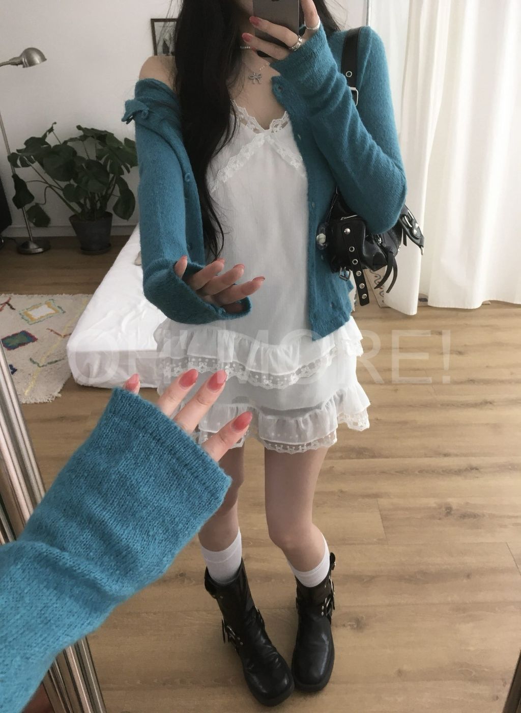 LINE_ALBUM_202656_260506_27