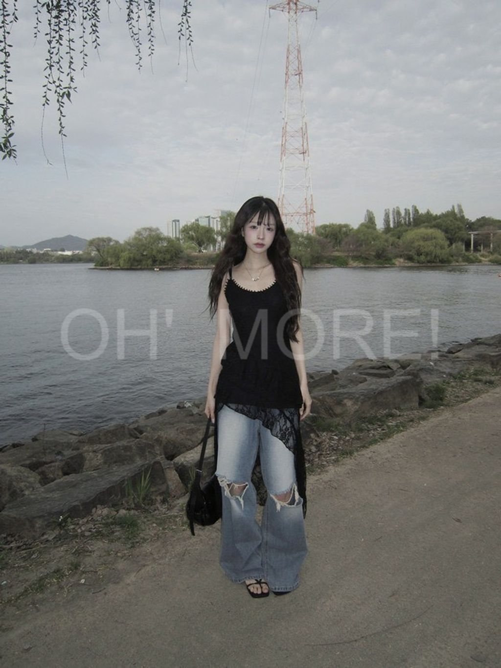 LINE_ALBUM_2026518 _2_260518_292