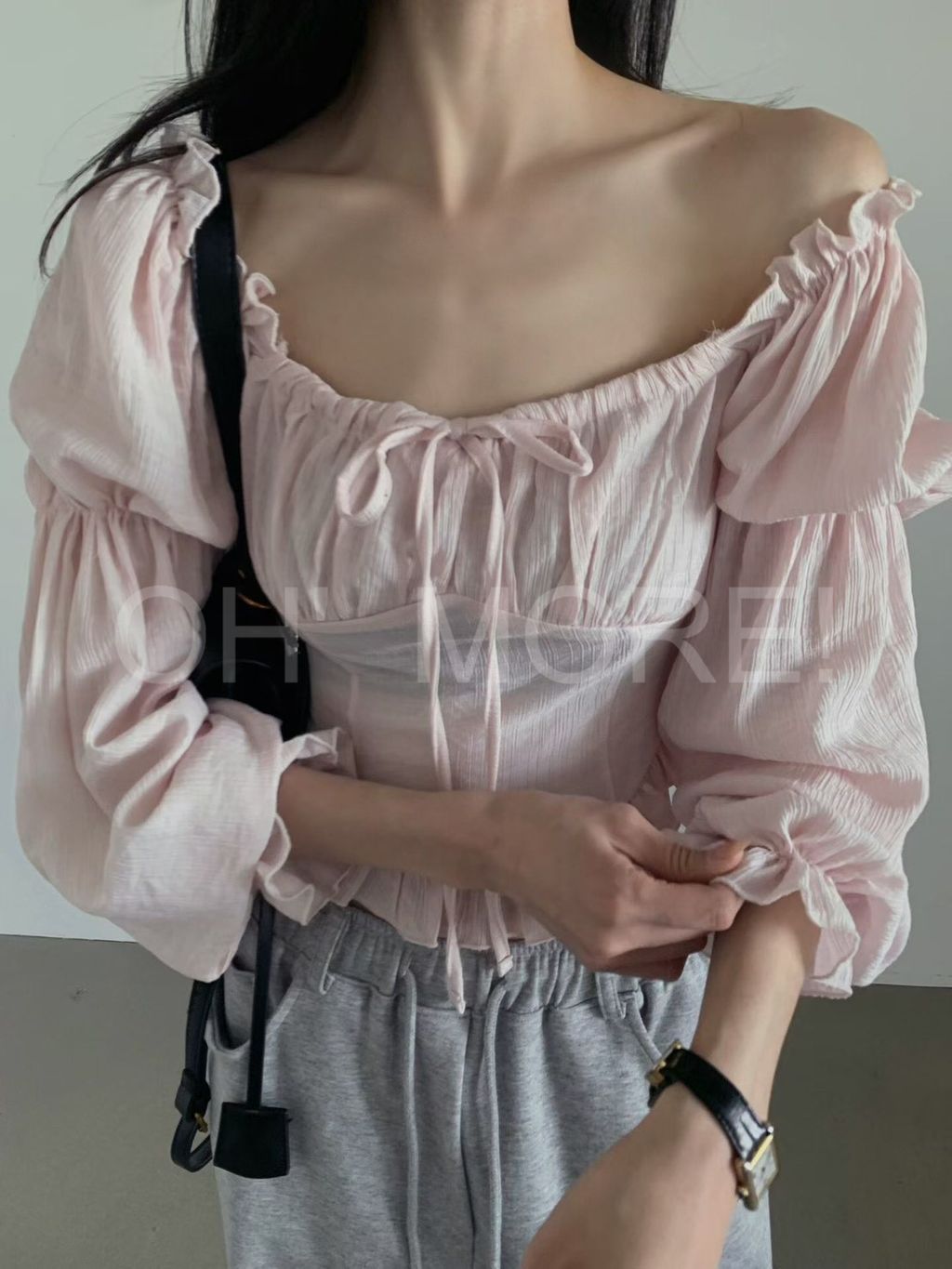 LINE_ALBUM_2026518 _1_260518_80
