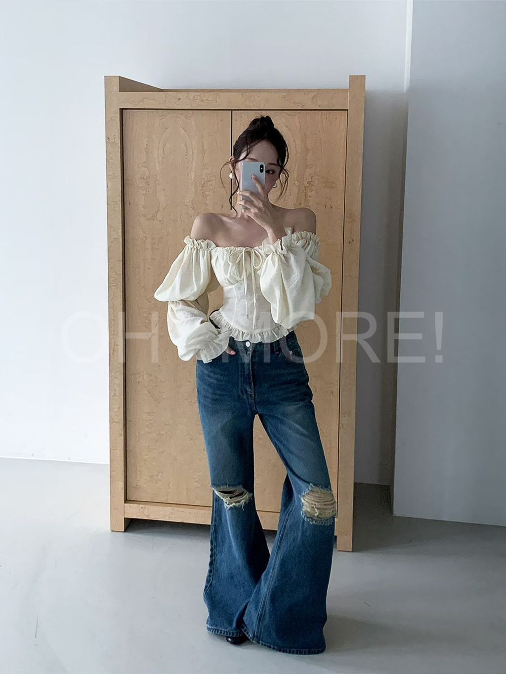 LINE_ALBUM_2026518 _1_260518_93