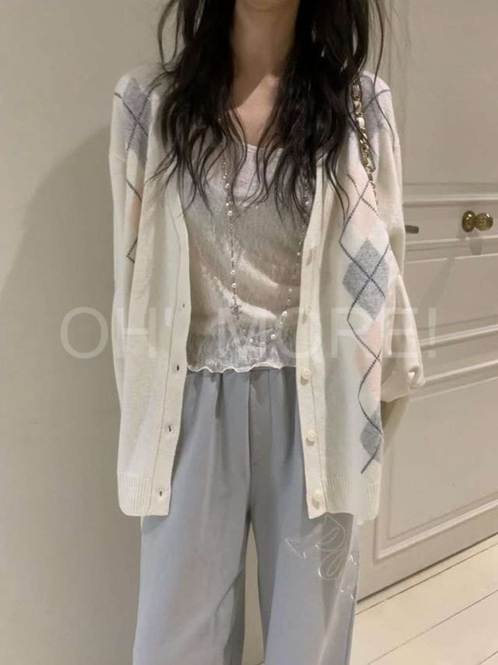 LINE_ALBUM_2026518_260518_218