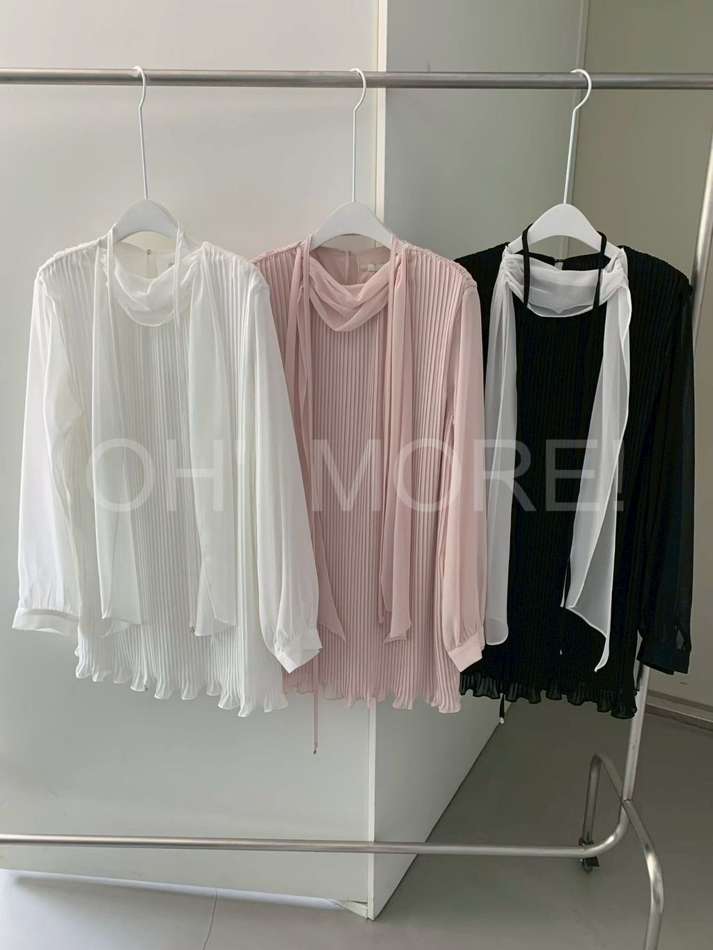 LINE_ALBUM_2026518_260518_202