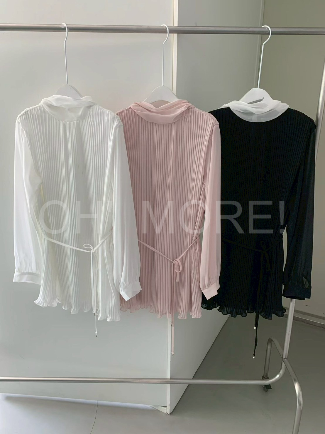 LINE_ALBUM_2026518_260518_203