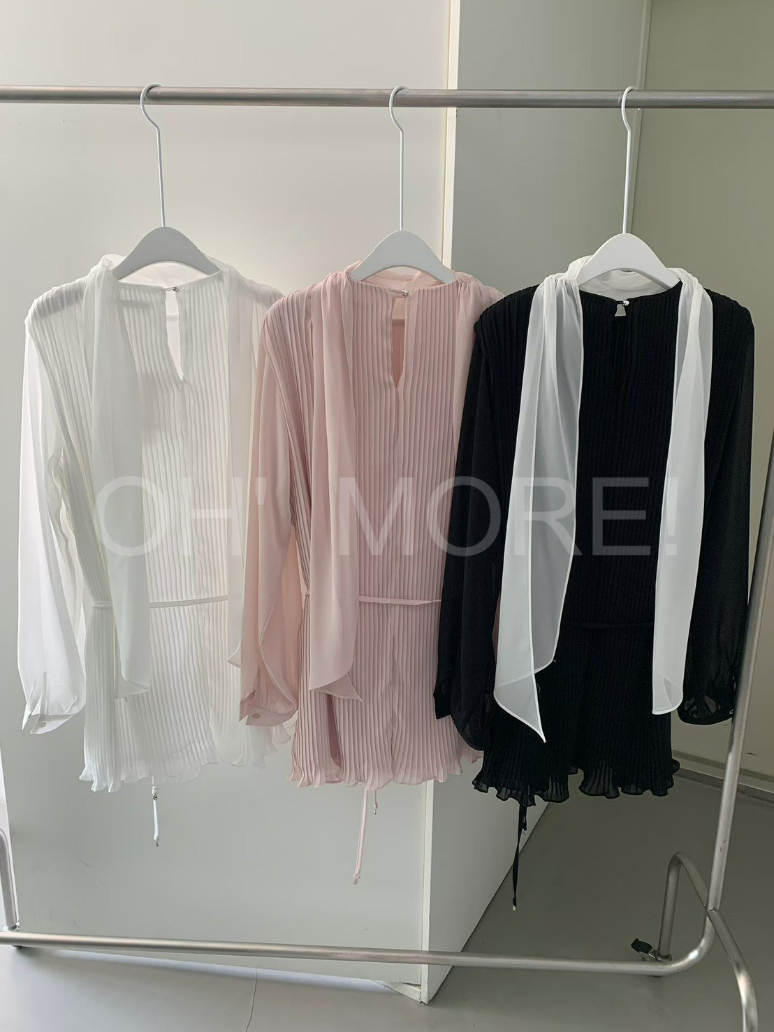 LINE_ALBUM_2026518_260518_204