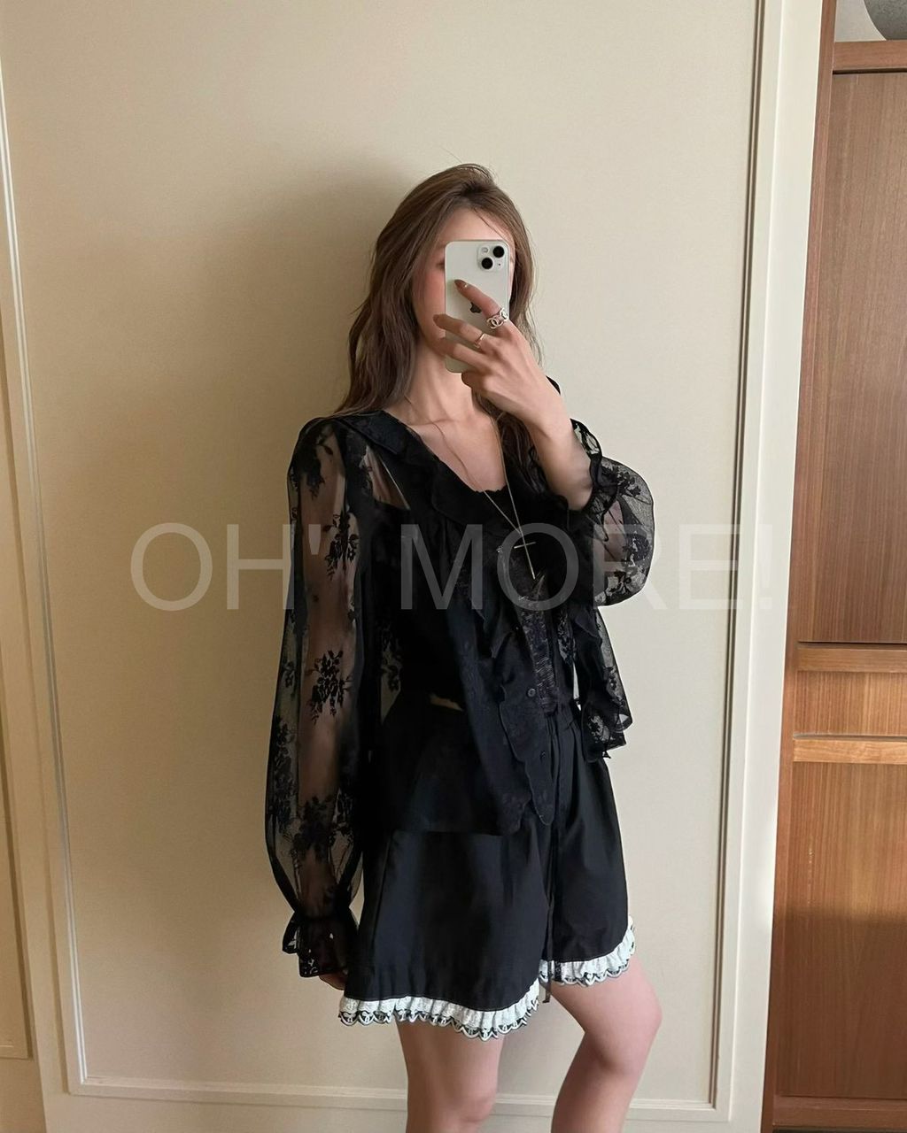 LINE_ALBUM_2026518_260518_29