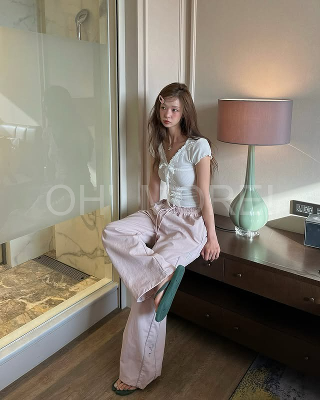 LINE_ALBUM_2026518_260518_67