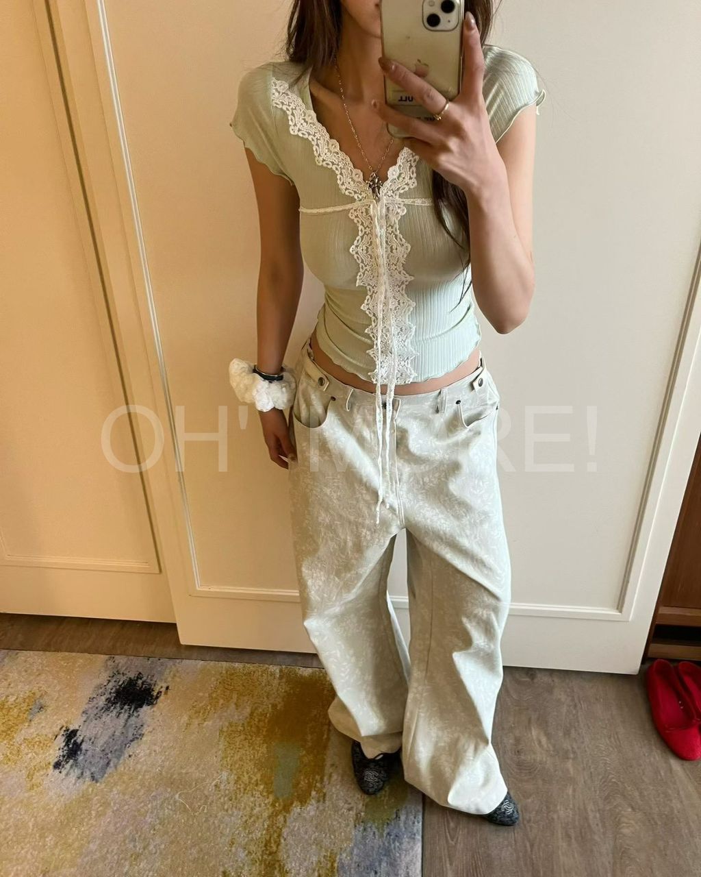 LINE_ALBUM_2026518_260518_38