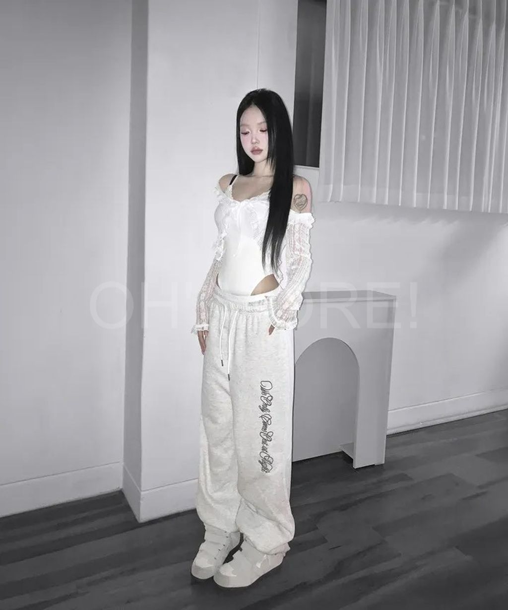 LINE_ALBUM_2026523_260523_228