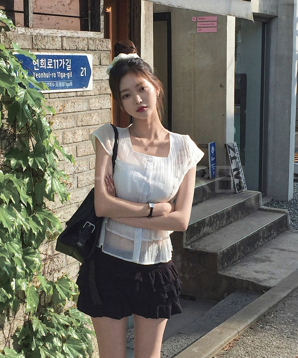 LINE_ALBUM_2026526_260526_42