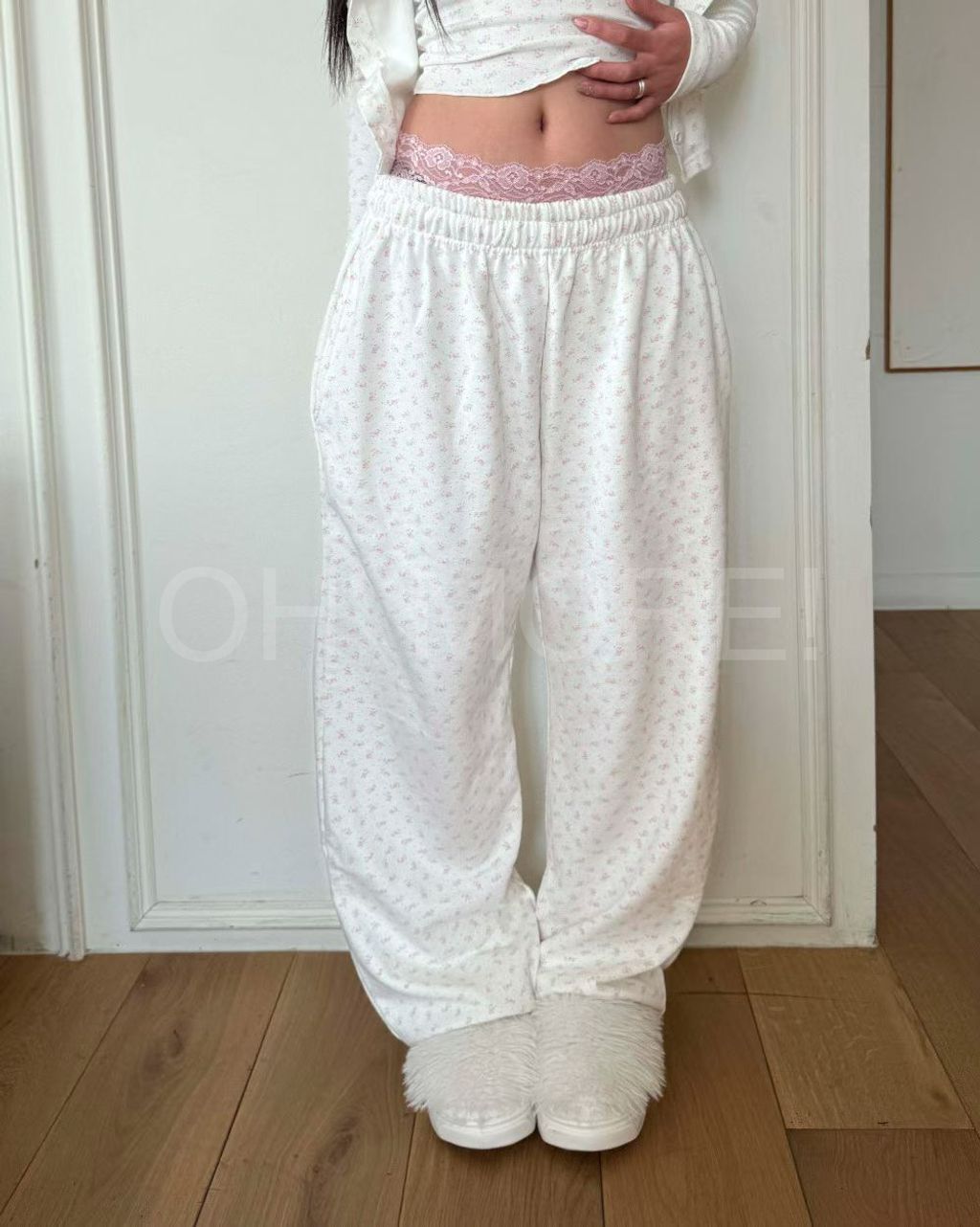 LINE_ALBUM_2026527_260527_8