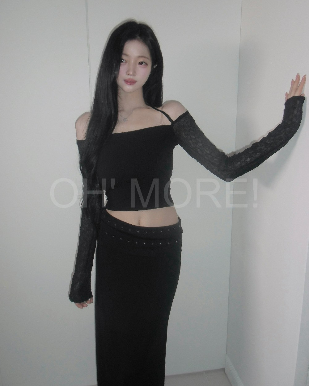 LINE_ALBUM_2026528_260528_43