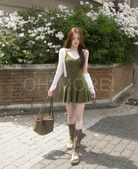 LINE_ALBUM_2026531_260531_22