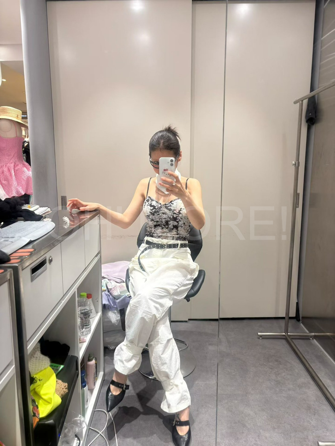 LINE_ALBUM_2026615_260616_143