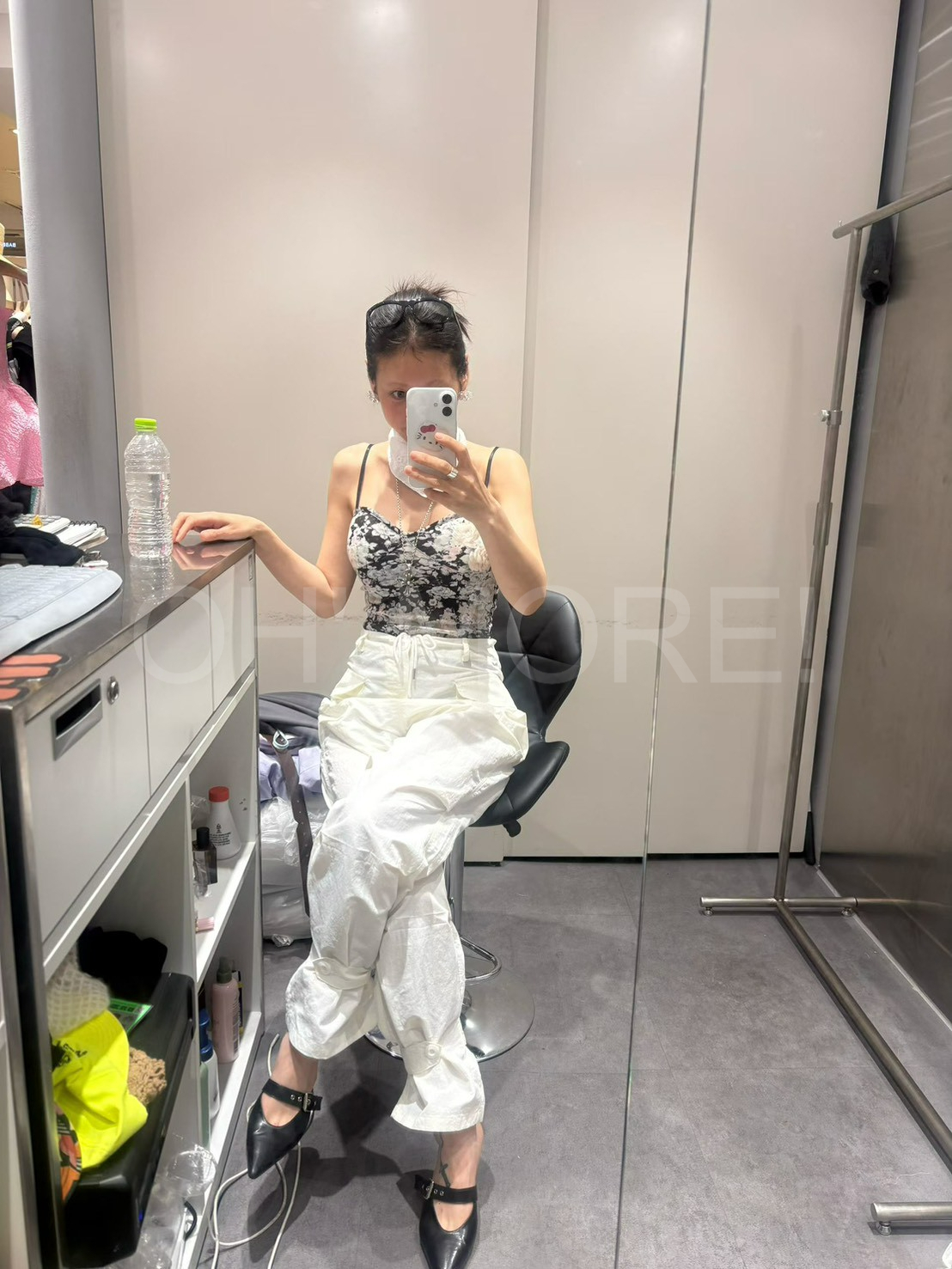 LINE_ALBUM_2026615_260616_142