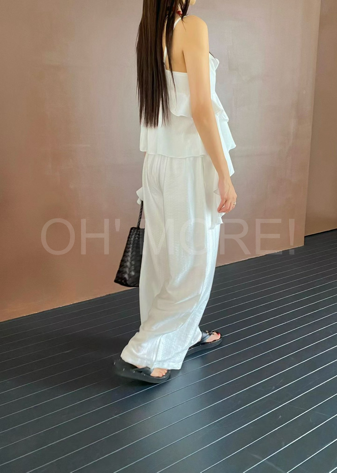 LINE_ALBUM_2026615_260616_326