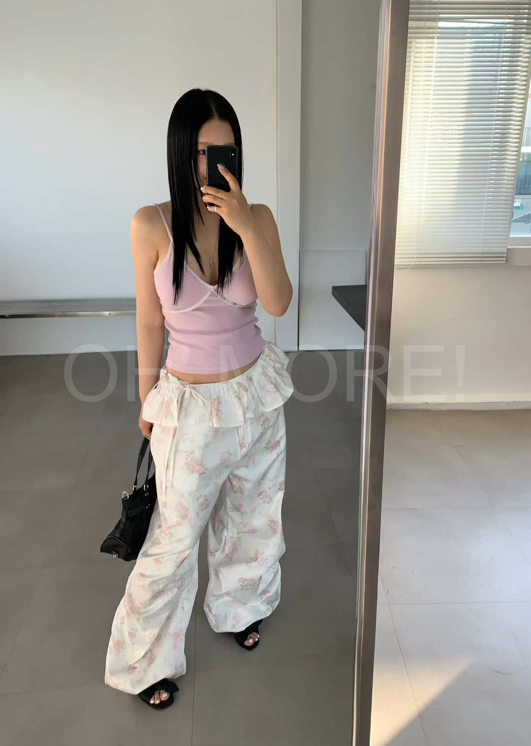 LINE_ALBUM_2026615_260616_292