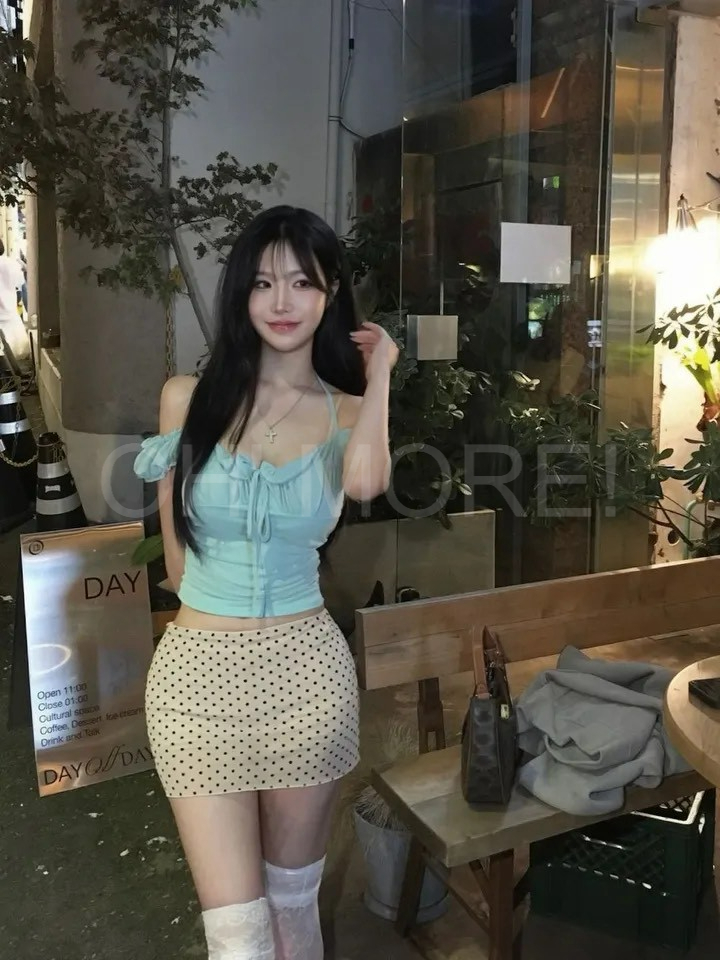 LINE_ALBUM_2026818_260818_40
