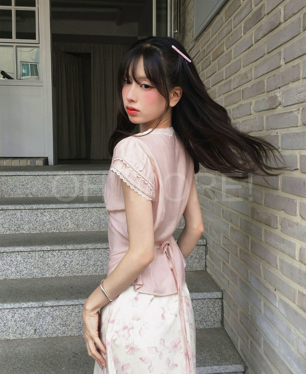 LINE_ALBUM_2026831_260831_41
