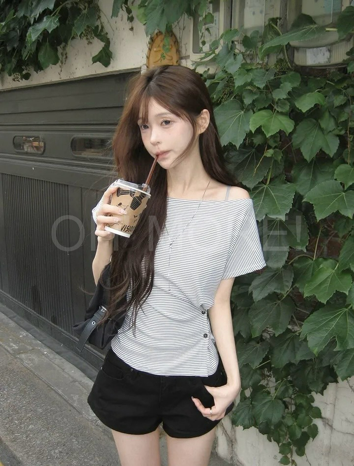 LINE_ALBUM_202696_260906_35