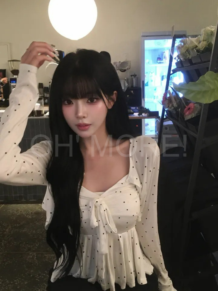 LINE_ALBUM_202696_260906_225