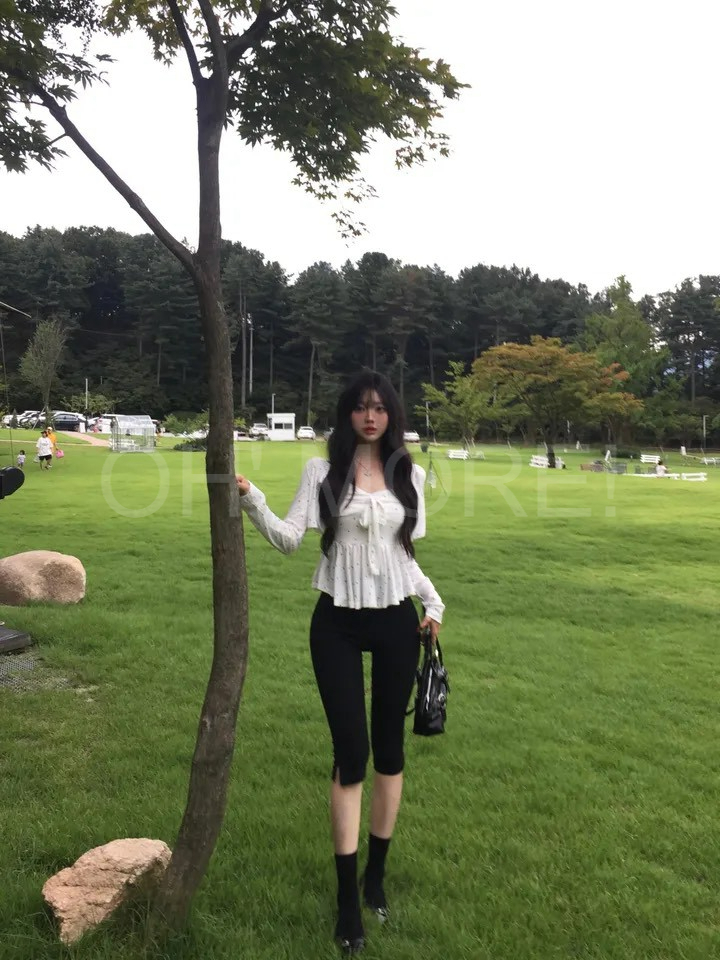 LINE_ALBUM_202696_260906_233