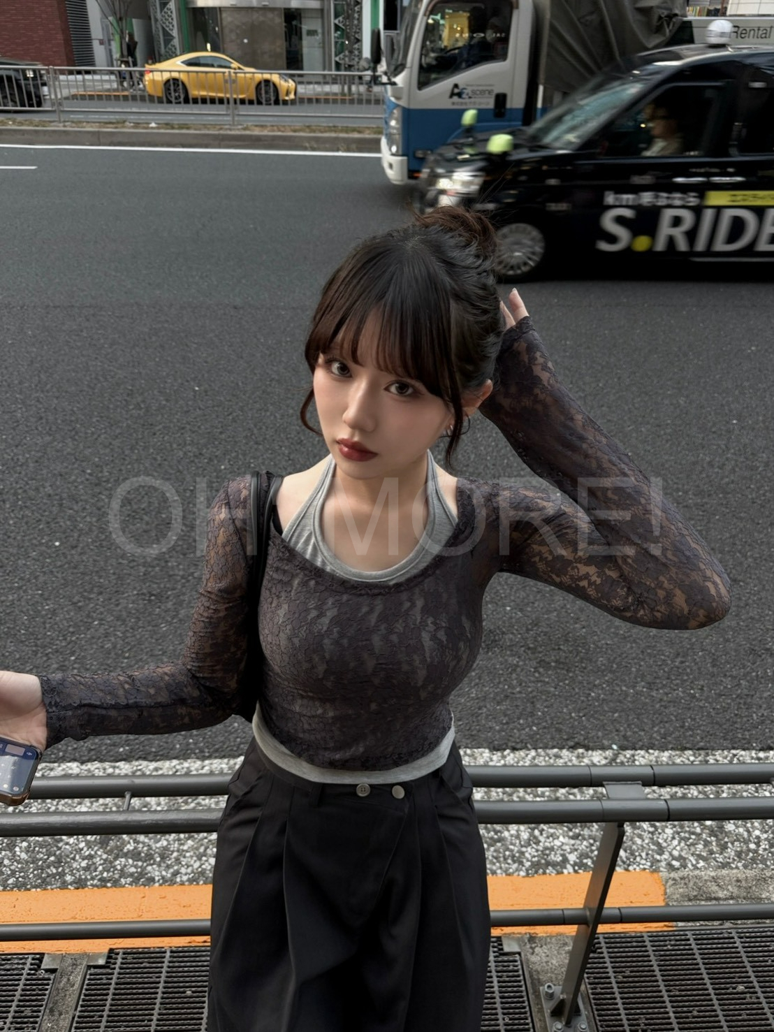 LINE_ALBUM_202696_260906_1