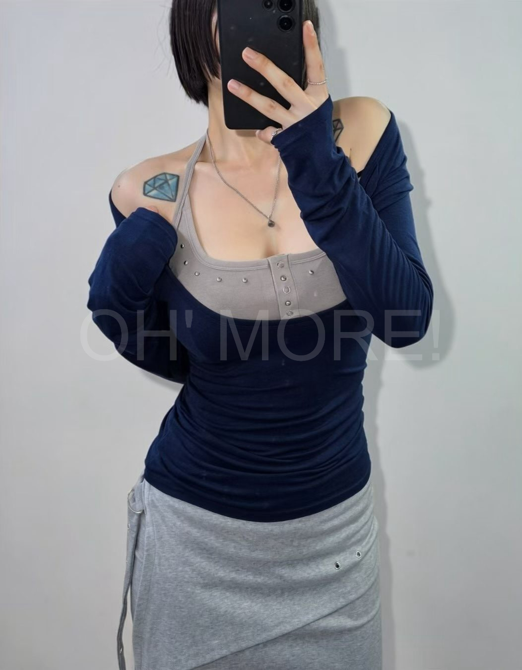 LINE_ALBUM_202698_260908_280