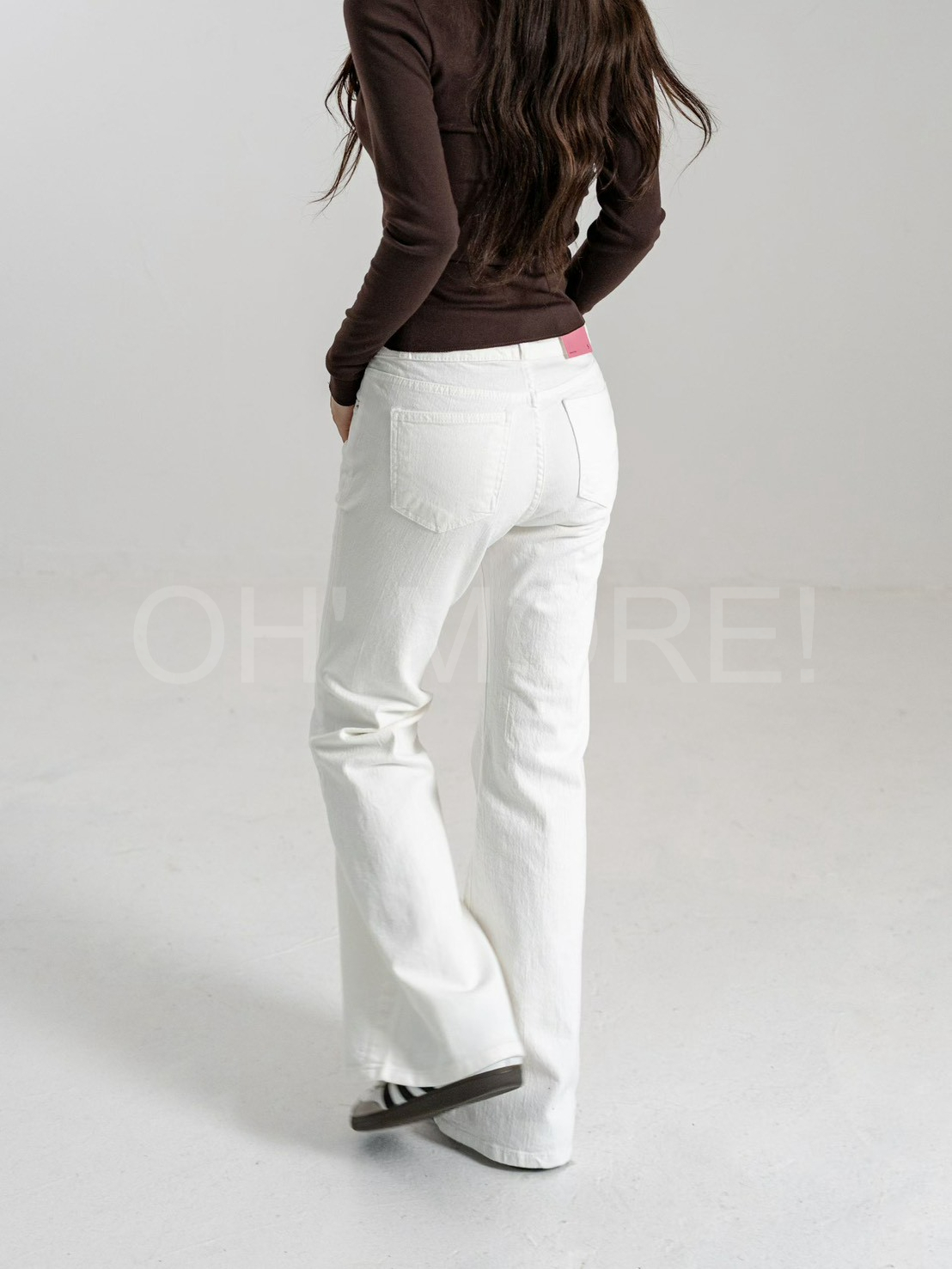 LINE_ALBUM_202698_260908_69