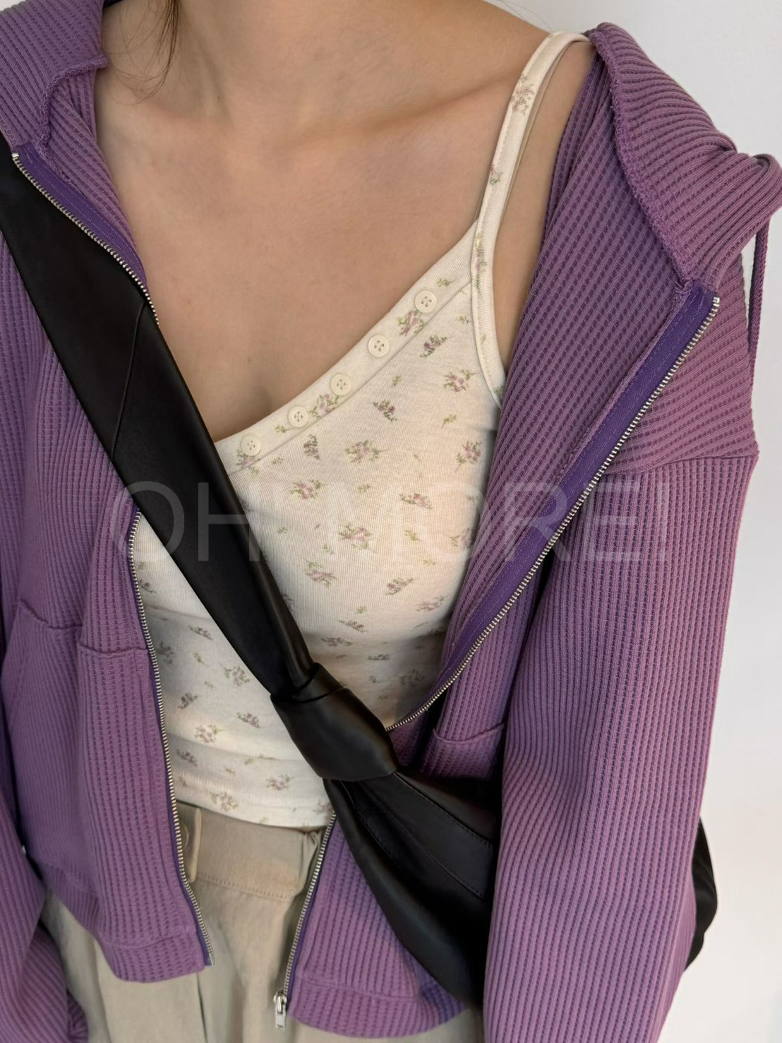 LINE_ALBUM_202698_260908_130
