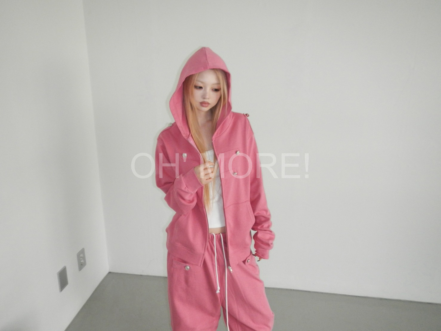 LINE_ALBUM_202699_260909_11