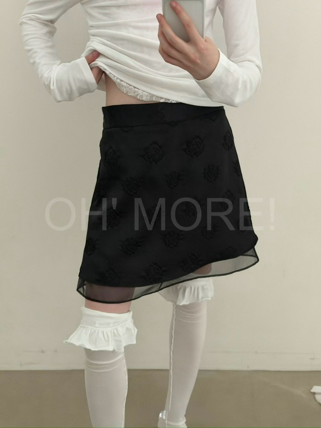 LINE_ALBUM_202699_260909_324