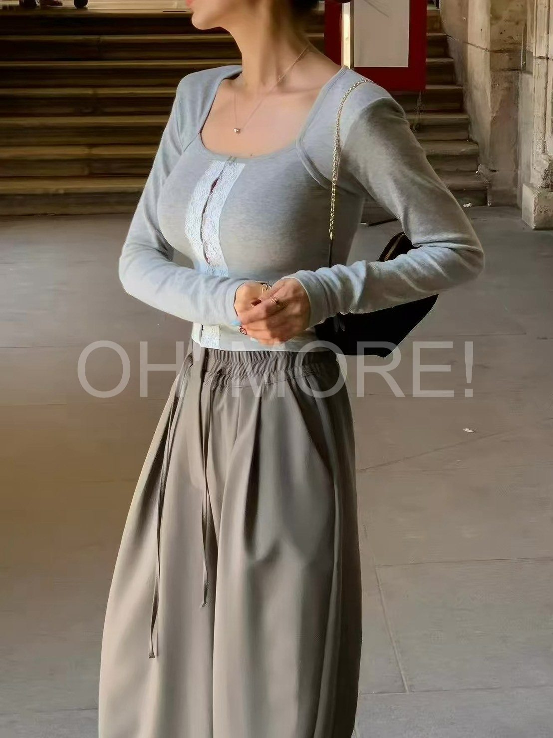 LINE_ALBUM_202699_260909_298