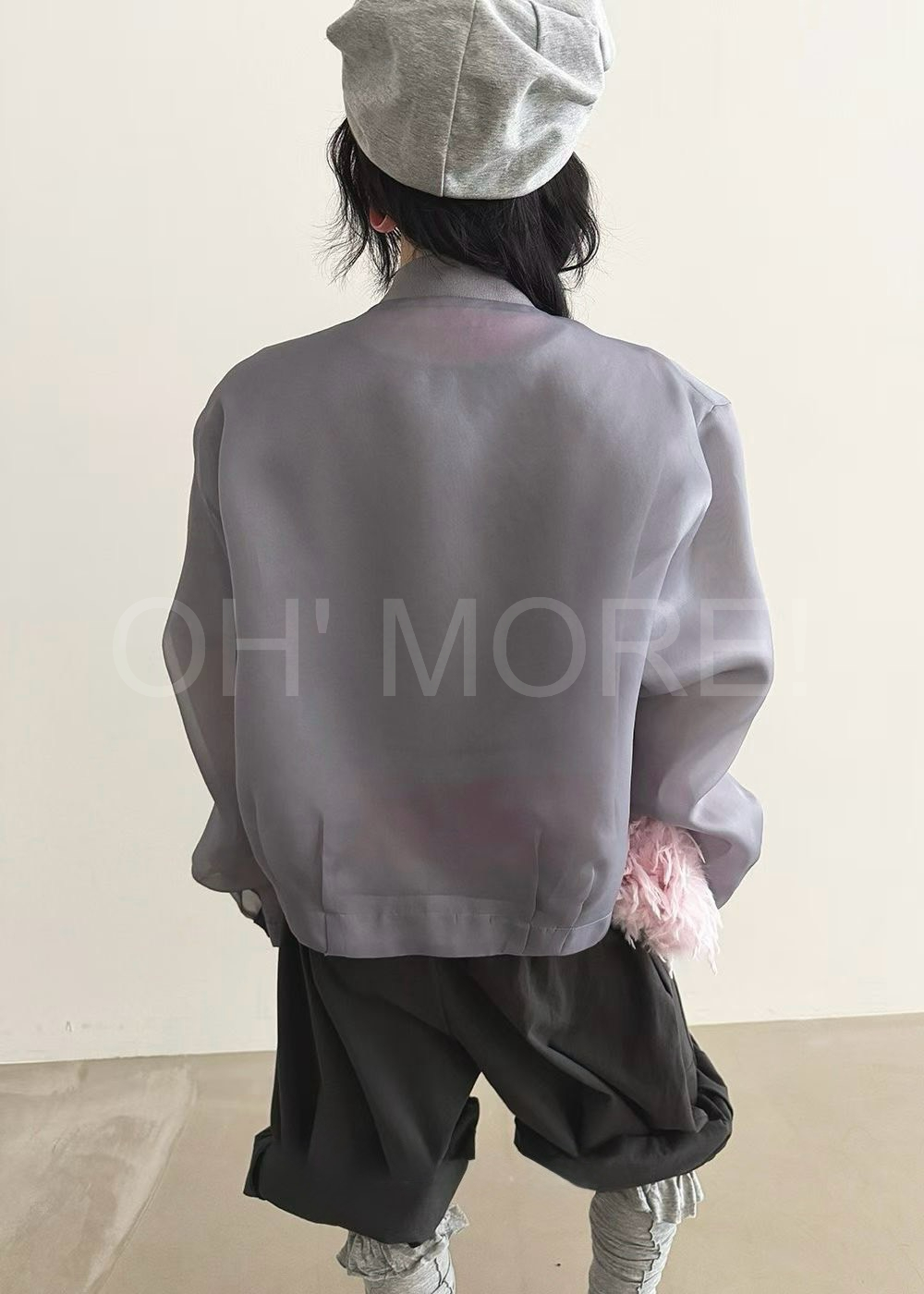 LINE_ALBUM_202699_260909_346