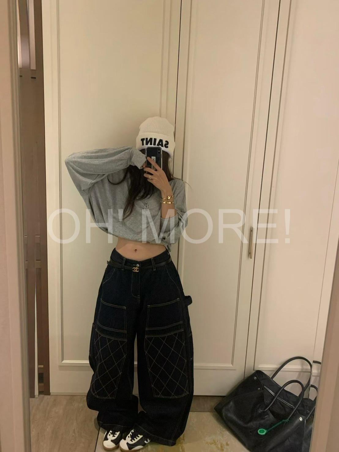 LINE_ALBUM_202699_260909_194