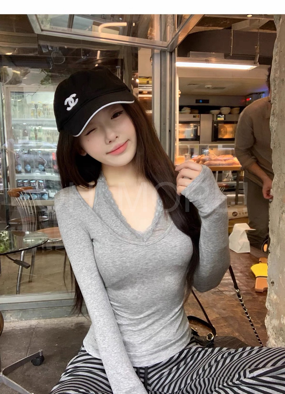 LINE_ALBUM_2026928_260928_181