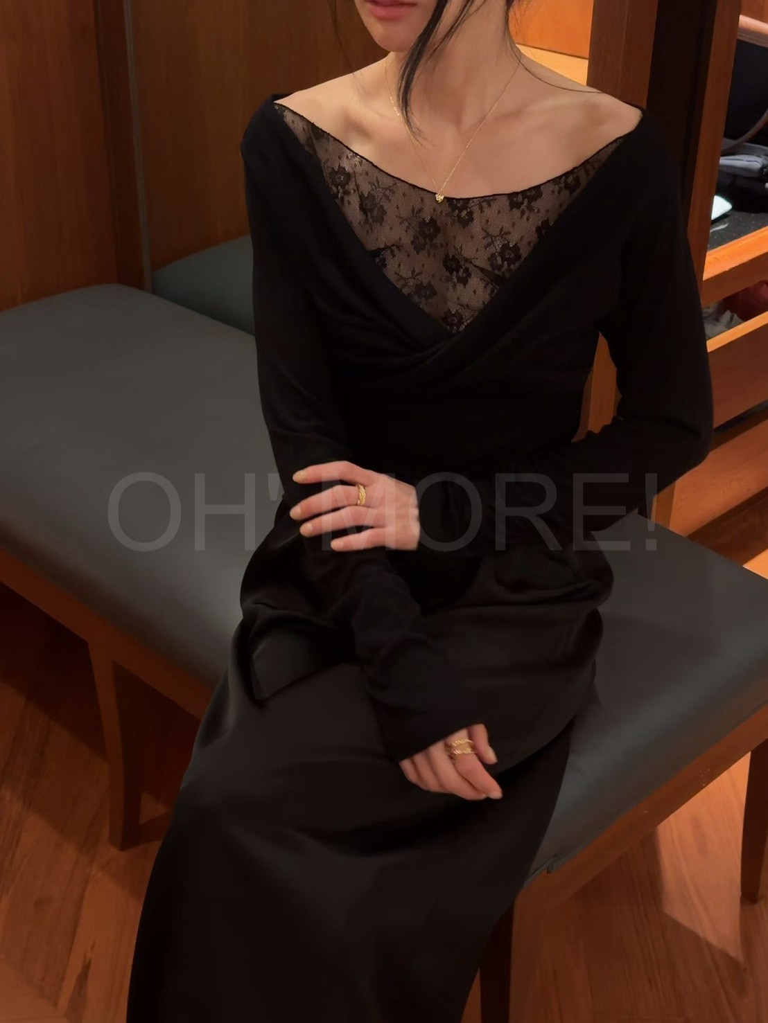 LINE_ALBUM_2026102_261002_94