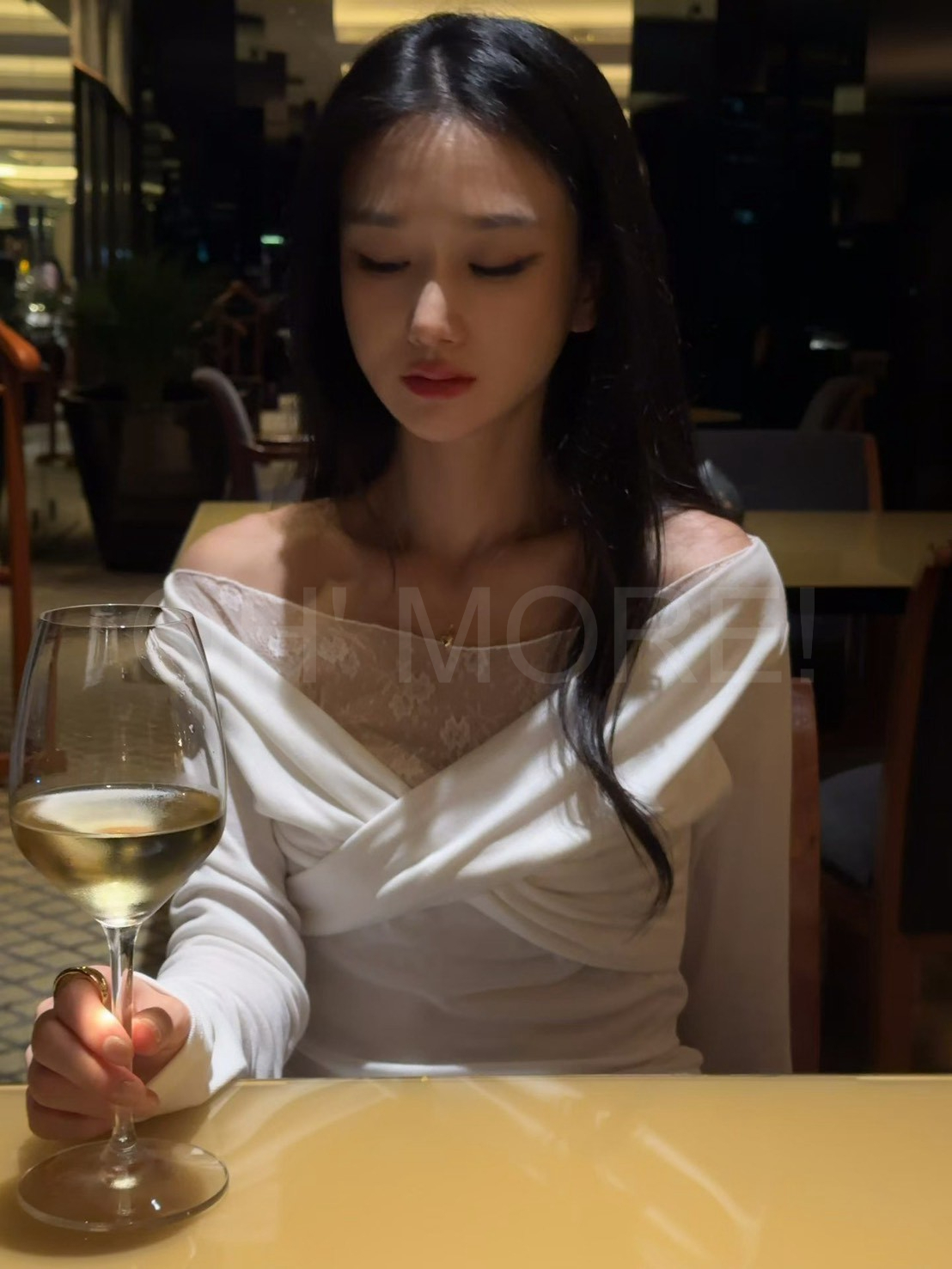 LINE_ALBUM_2026102_261002_80