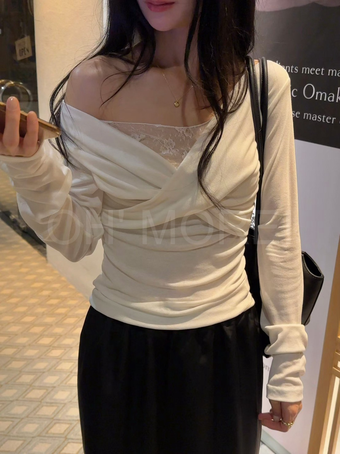 LINE_ALBUM_2026102_261002_96