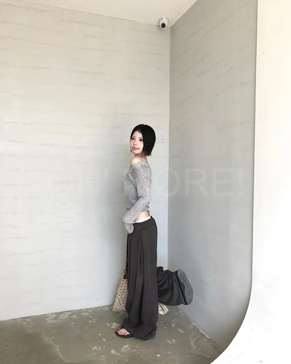 LINE_ALBUM_2026102_261002_145
